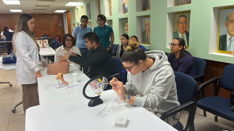 Fortalece SESA calidad de la atención para el Cáncer de la Mujer en Querétaro 
