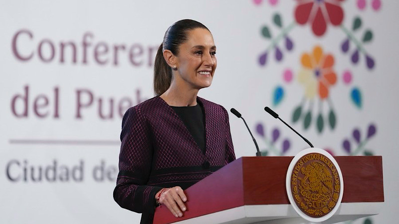 Sheinbaum pide a morenistas dejar de hacer “política en redes” 