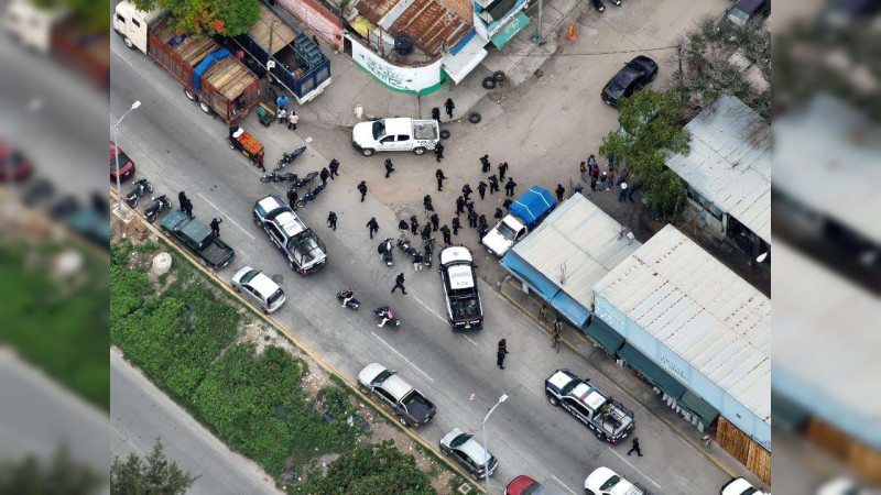 Chocan grupos armados en la Central de Abasto de Oaxaca: Se disputan a balazos cobro de cuotas de 500 pesos diarios por local 
