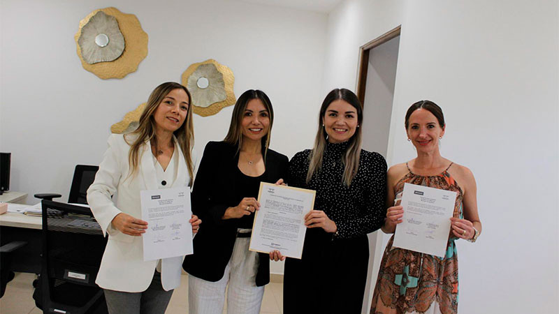 Signan convenio el Ayuntamiento de Querétaro con el Banco Santander; beneficiarán a 600 mujeres  