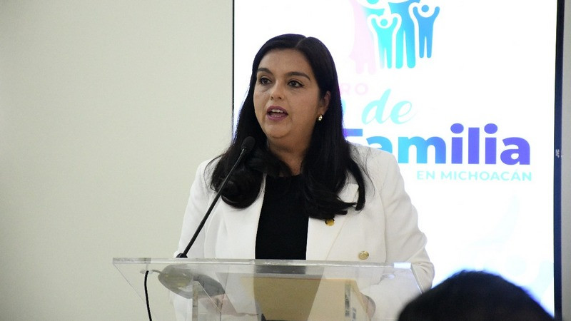 Con nueva Ley se busca fortalecer a las familias en Michoacán: Tere Herrera 