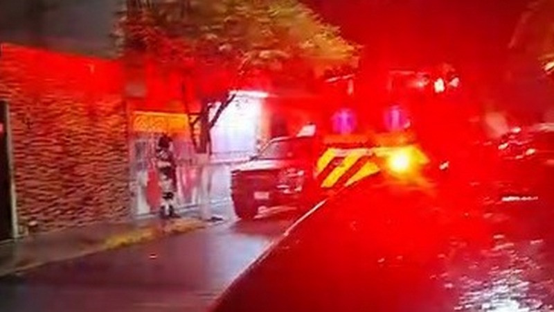 Sujetos a bordo de una motocicleta ultiman a masculino en Celaya, Guanajuato 