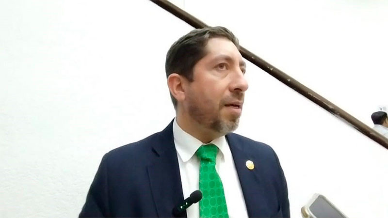 Alcaldesa de Tepalcatepec no denunció amenazas: diputado Abraham Espinoza 