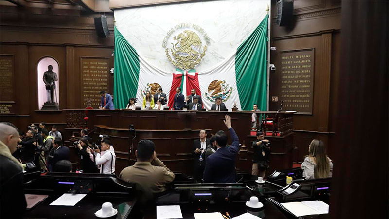Otorgará Congreso “Medalla Michoacán al Mérito Docente” a Rafael Lara Hernández 