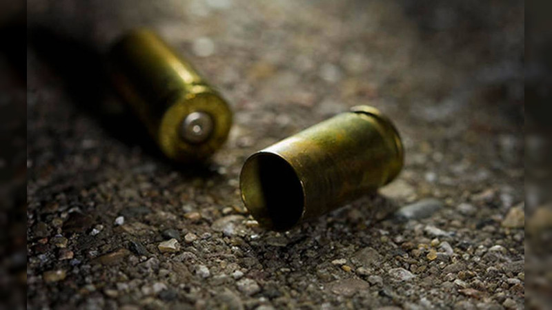 Rafaguean caseta de la policía en Buenavista, Michoacán 