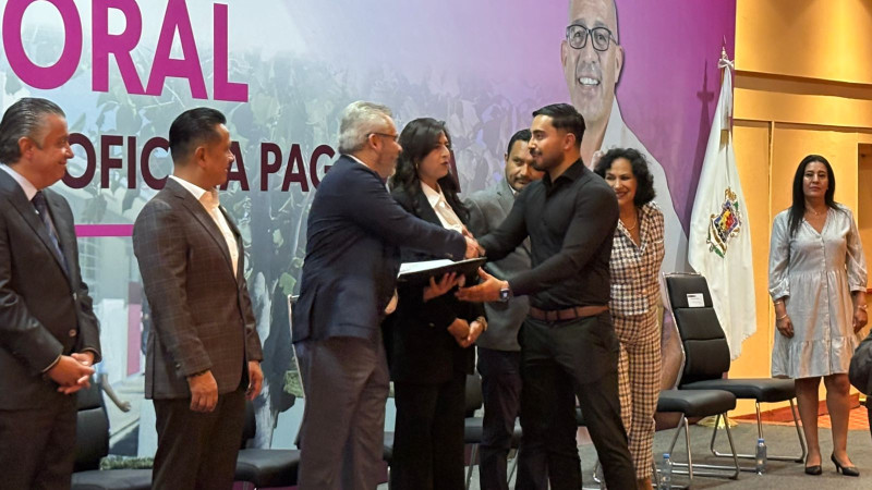 La transformación de Michoacán está en manos de los docentes: Gaby Molina 