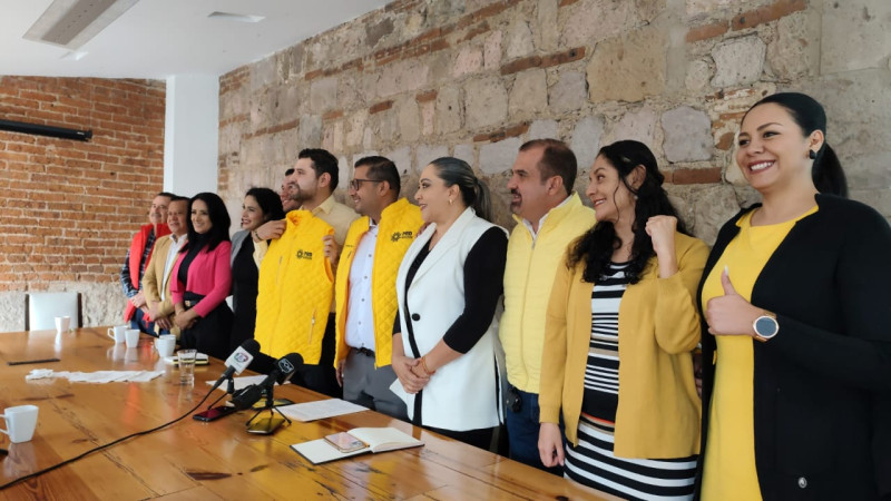 Oficializa diputado Conrado Paz su integración a bancada de PRD Michoacán 