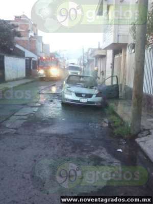 Se quema auto en Zacapu, Michoacán; ignoran las causas del siniestro - Foto 2 
