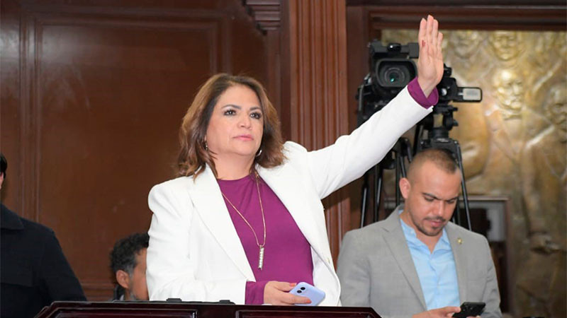  A parlamento abierto la alternancia de género: Fabiola Alanís 