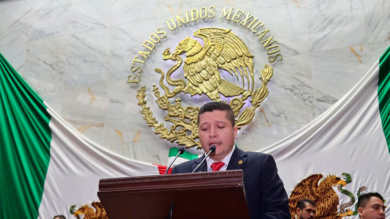 Presenta Vicente Gómez iniciativa para accesibilidad de personas con discapacidad 