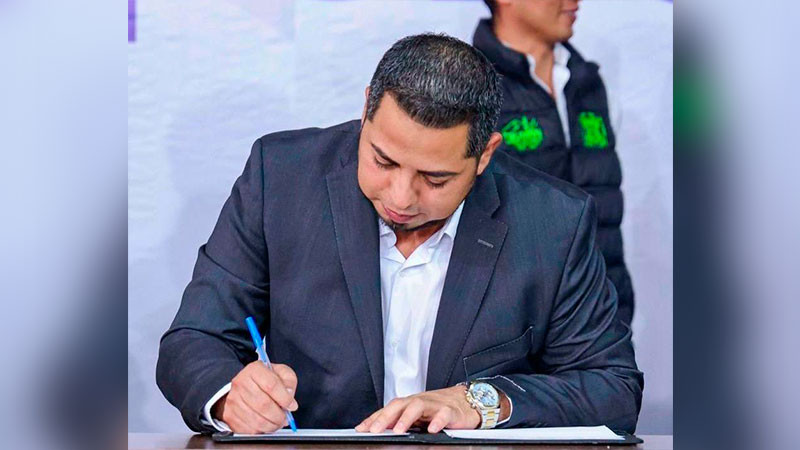Firma de manifiesto por el agua es un acto de congruencia: Fernando Sánchez  