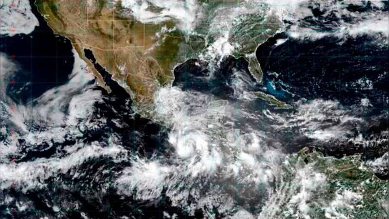 "Erick" pierde fuerza, pero no frena las lluvias; ahora es tormenta tropical 