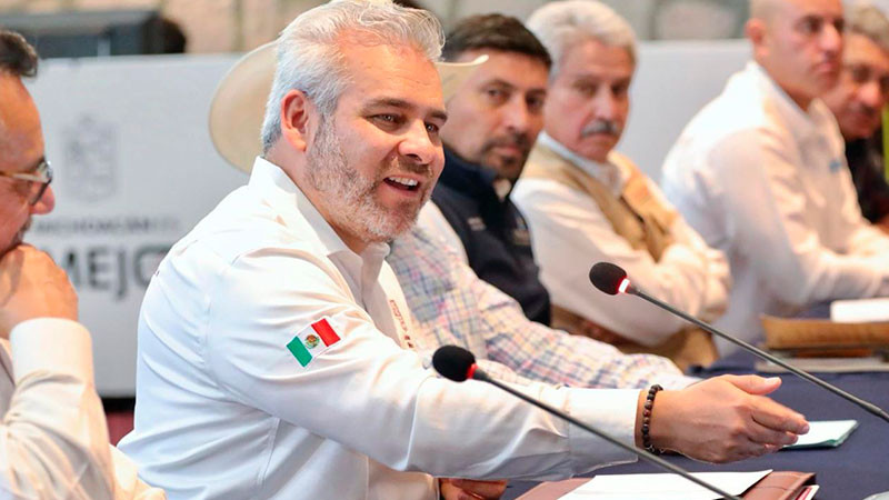 Firma Bedolla convenio para la tecnificación del distrito de riego 020 Morelia-Queréndaro 