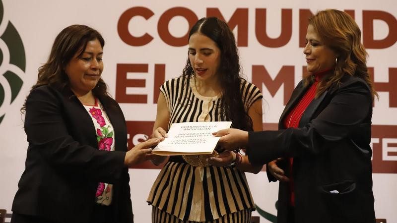 En Michoacán se legislará en pro de los pacientes con ELA para que sea una prioridad en la agenda pública”, coinciden Giuliana Bugarini y Belinda Iturbide 