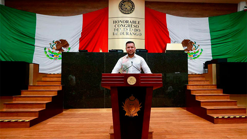 Participa Reyes Galindo en Foro mezcalero en Durango para una producción sustentable 
