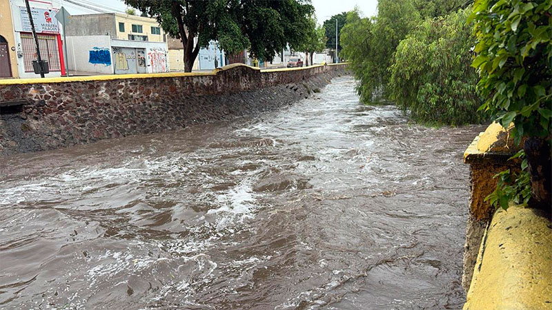 Realiza Felifer Macías un diagnóstico de afectaciones tras las lluvias en Querétaro, Querétaro  