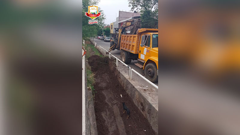 Ayuntamiento de Los Reyes refuerza limpieza de zanjas y colectores pluviales para prevenir inundaciones 