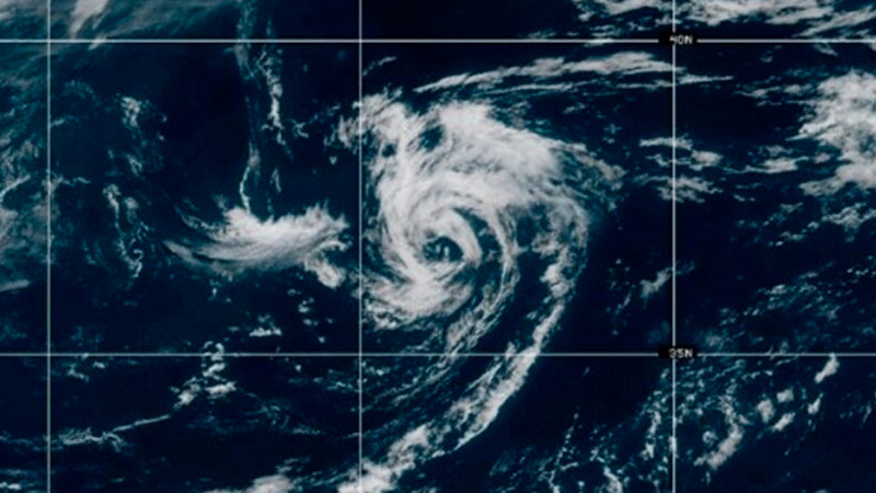 Surge tormenta tropical 'Andrea' en el Atlántico 