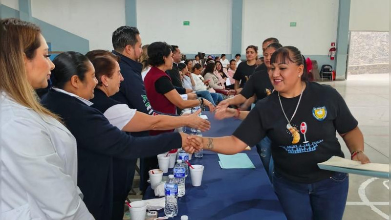 Reconocen labor comunitaria en el 1er. Encuentro de Comités de Participación Social en Salud 