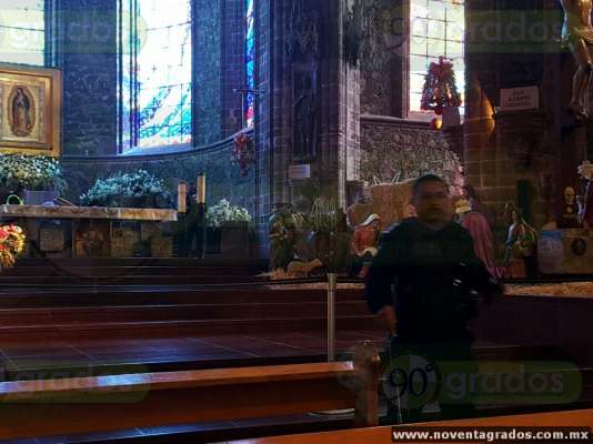 Hombre se hiere a sí mismo en iglesia de Zamora, Michoacán - Foto 1 