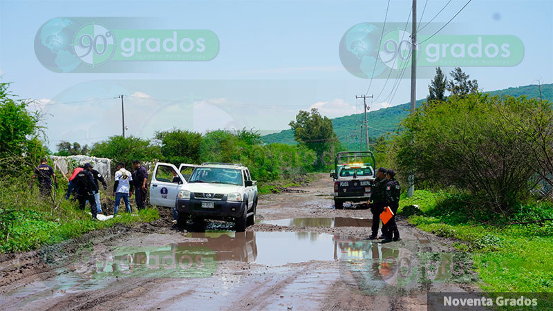 Encuentran cadáver en avanzado estado de descomposición a la orilla de canal de aguas negras en Zamora, Michoacán 