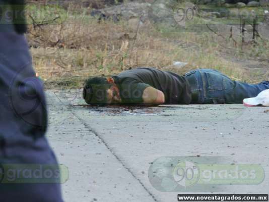 Localizan cadáver baleado de un hombre en Apatzingán, Michoacán - Foto 0 