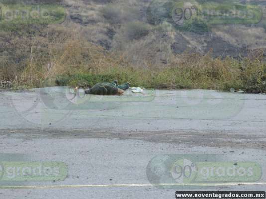 Localizan cadáver baleado de un hombre en Apatzingán, Michoacán - Foto 2 
