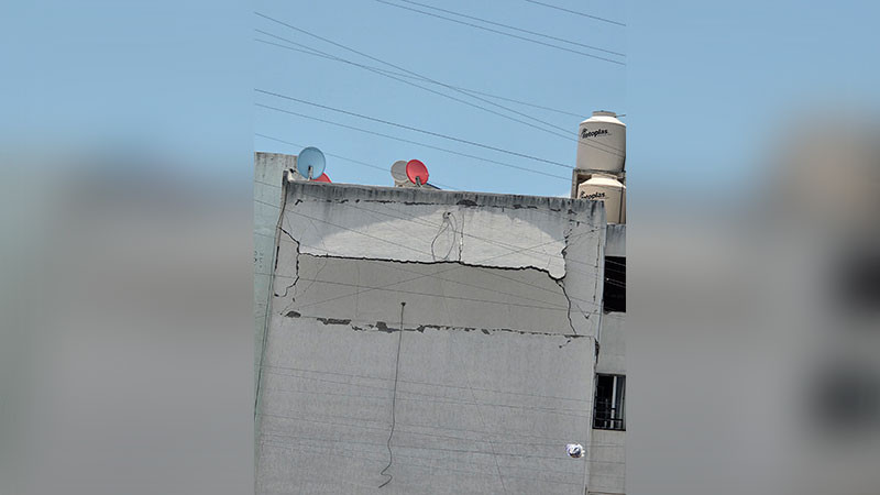 Explosión de GasLP deja lesionados y daños materiales en Morelia, Michoacán 