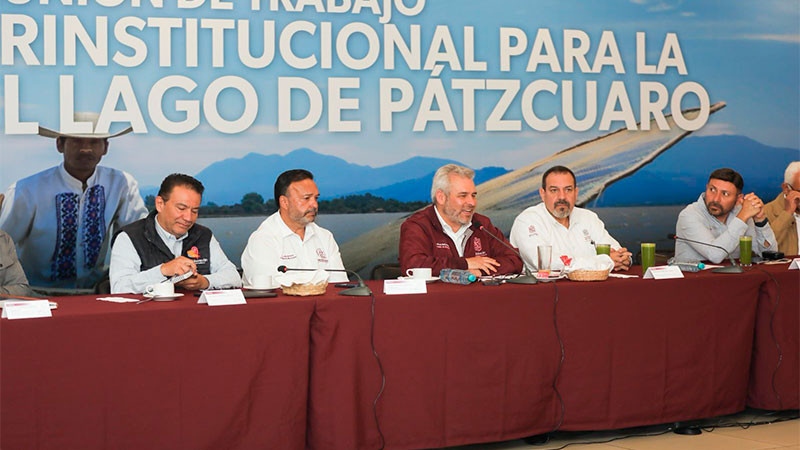 Con estrategia integral, avanza rescate del lago de Pátzcuaro: Bedolla 