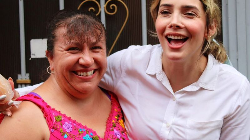 Se reúne Brissa Arroyo con líderes perredistas de diferentes regiones 