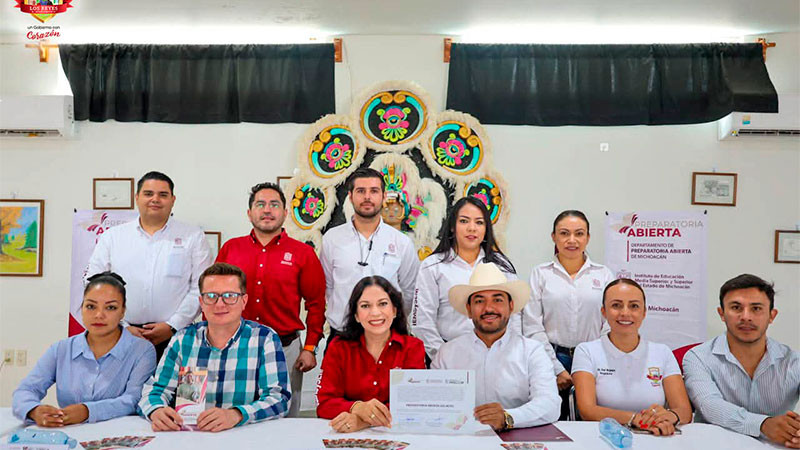 Ponen marcha Preparatoria Abierta en Los Reyes, segundo municipio con oficina enlace: Humberto Jiménez 
