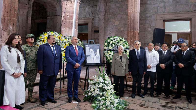 Honra Bedolla memoria de Francisco Xavier Ovando; lucha social dejó sociedad más democrática 