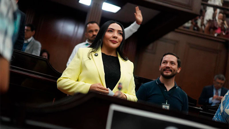 Impulsa Adriana Campos reforma para garantizar la salud integral del hombre en Michoacán 