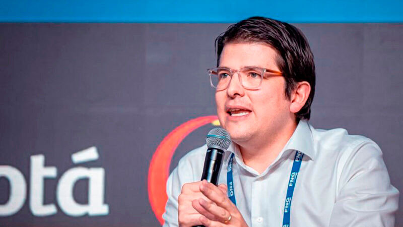 El precandidato presidencial de Colombia, Miguel Uribe será sometido a una nueva cirugía; su esposa pide se unan en oración por el  