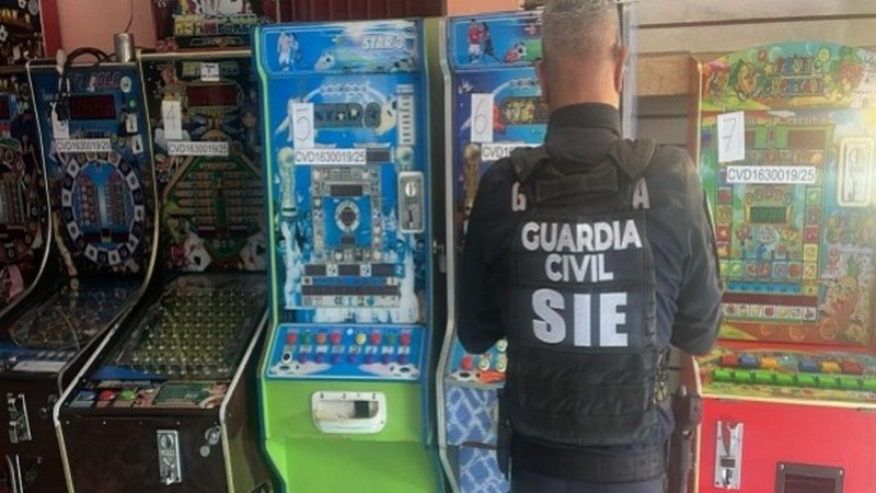 SSP decomisa 83 máquinas tragamonedas en comercios de Uruapan, Michoacán 