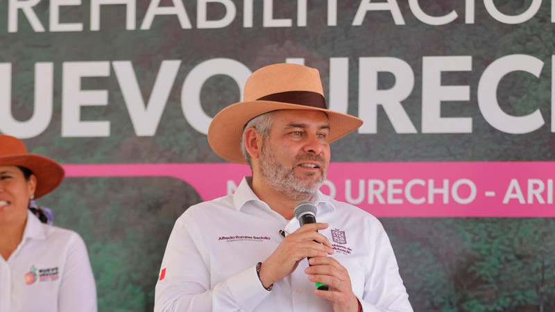 Bedolla arranca rehabilitación del tramo carretero Gabriel Zamora-Nuevo Urecho-Ario 