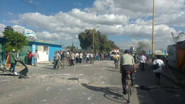 Explosiones se registran en mercado de cohetes en Tultepec, Estado de México - Foto 3 