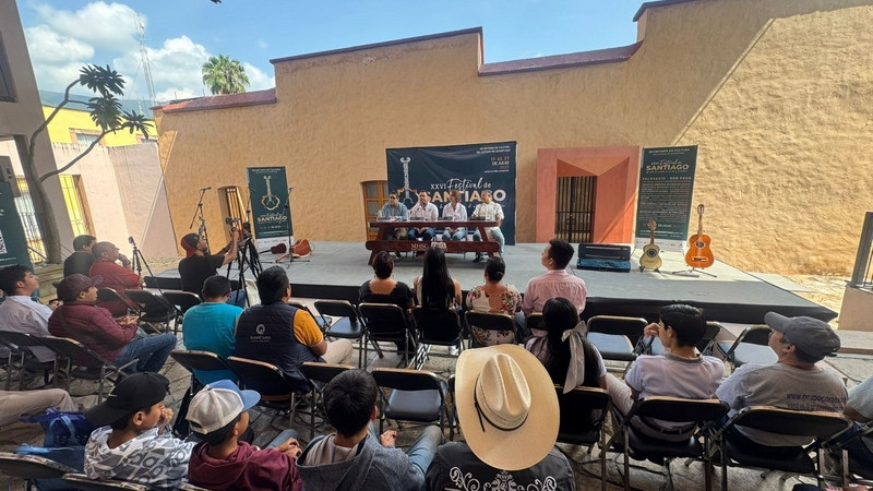 Anuncia López Birlain el XXVI Festival de Santiago de Jalpan de Serra 