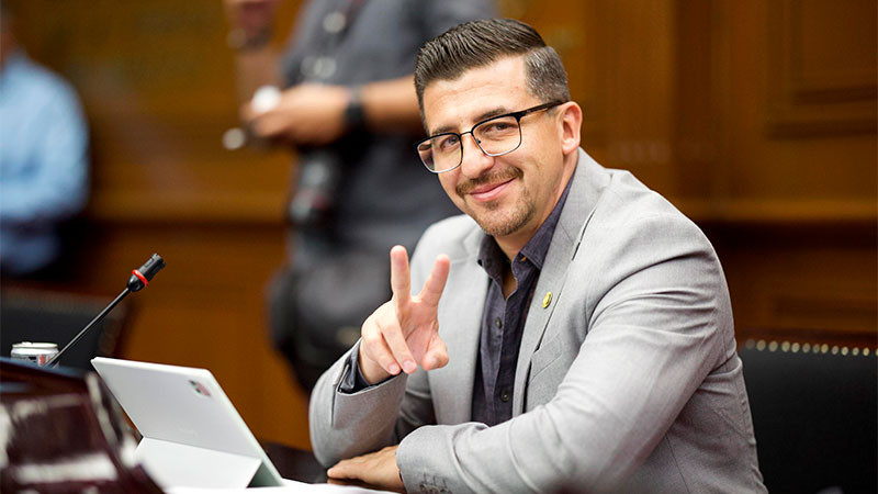 Diputado Toño Mendoza impulsa la creación de la Ruta de Turismo Artesanal en Michoacán 