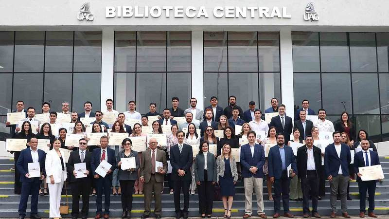 Egresa nueva generación de técnicos y promotores de la cultura del tequila 