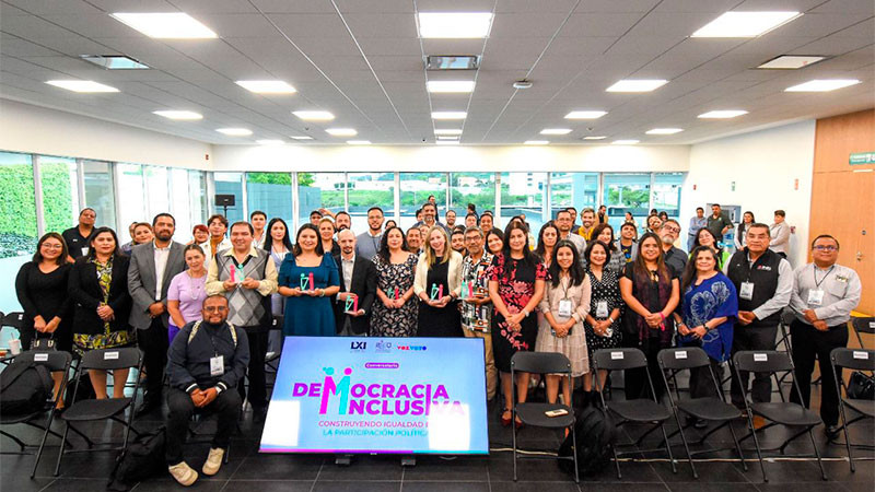 Realizan IEEQ y Congreso local conversatorio sobre democracia inclusiva   