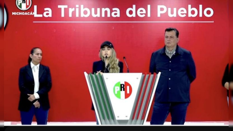 Denuncian docentes y padres de familia cierre repentino de escuela particular Lancaster 