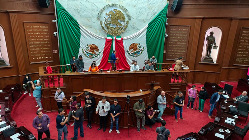 Diputados aprueban convocatoria para la FGE en Michoacán 