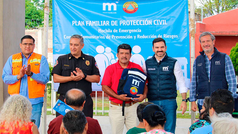 Mochilas de Emergencia, fortalecen la prevención en Morelia: Yankel Benítez 