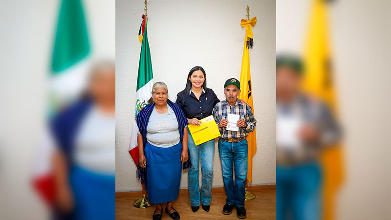 Araceli Saucedo sigue uniendo familias a través del programa “Corazones Mensajeros” 