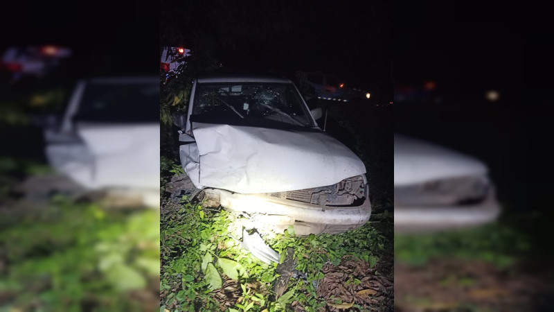 Accidente en la autopista Siglo XXI deja un muerto y un herido 