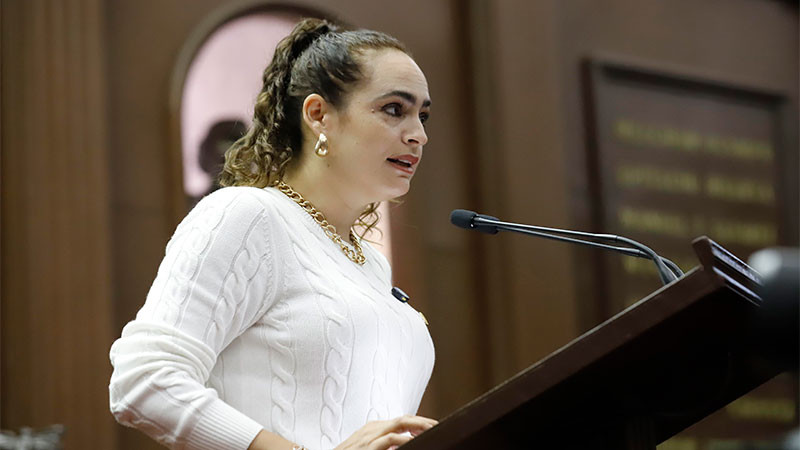 Michoacán da un paso histórico hacia la protección animal: propone Sandra Arreola renombrar comisión legislativa 