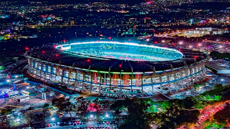 Descarta Sheinbaum que inauguración del Mundial 2026 no se juegue en el Azteca 