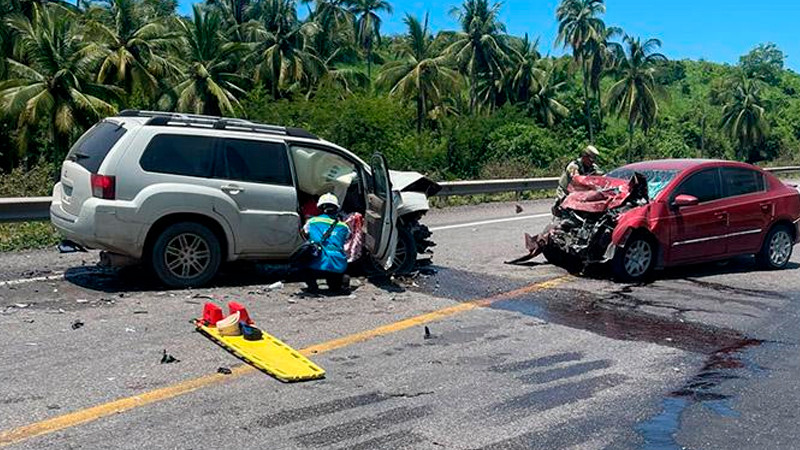 Accidente vehicular en Zamora, Michoacán deja dos heridas  