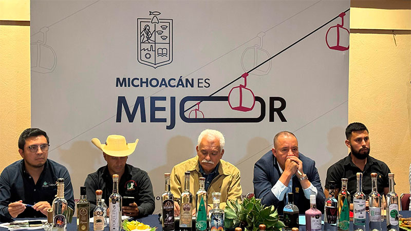 Busca SADER certificar mezcal de Madero para evitar pérdida de agave y apoyar a productores 